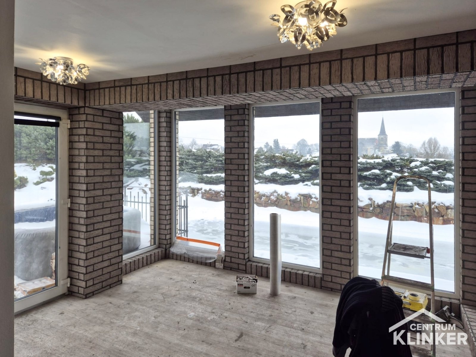 Cihlový obklad Arctic storm (HF44) v interiéru, černá spára Cihlový obklad Arctic storm (HF44) v interiéru, černá spára