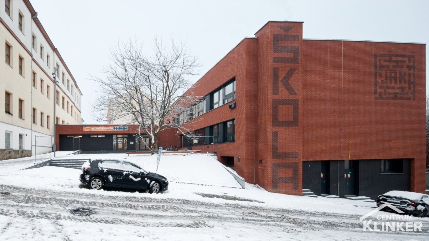 Cihlová fasáda WDFP.Oranje VB, ZŠ Ústí nad Orlicí Cihlová fasáda WDFP.Oranje VB, ZŠ Ústí nad Orlicí